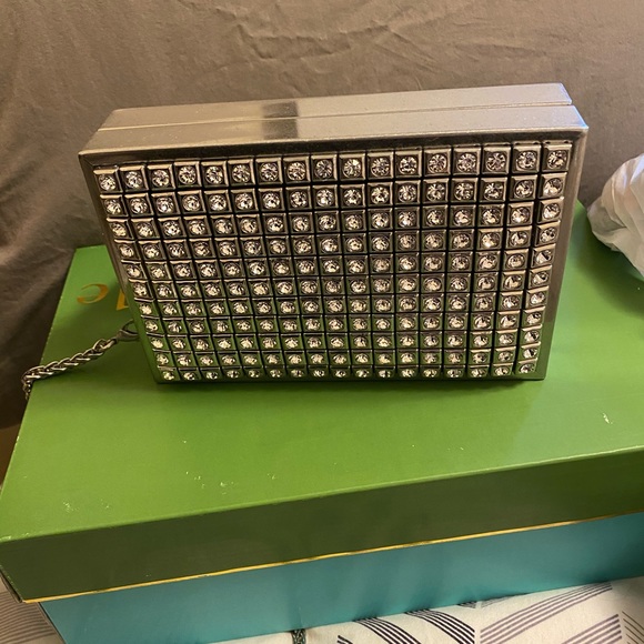 Alice and Olivia Sophia crystal stud clutch - Picture 5 of 11